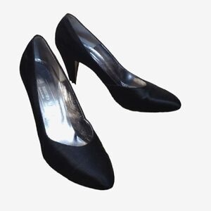 Bruno Magli Women's Size 8.5 Real Leather Solid Black Classic High Heels